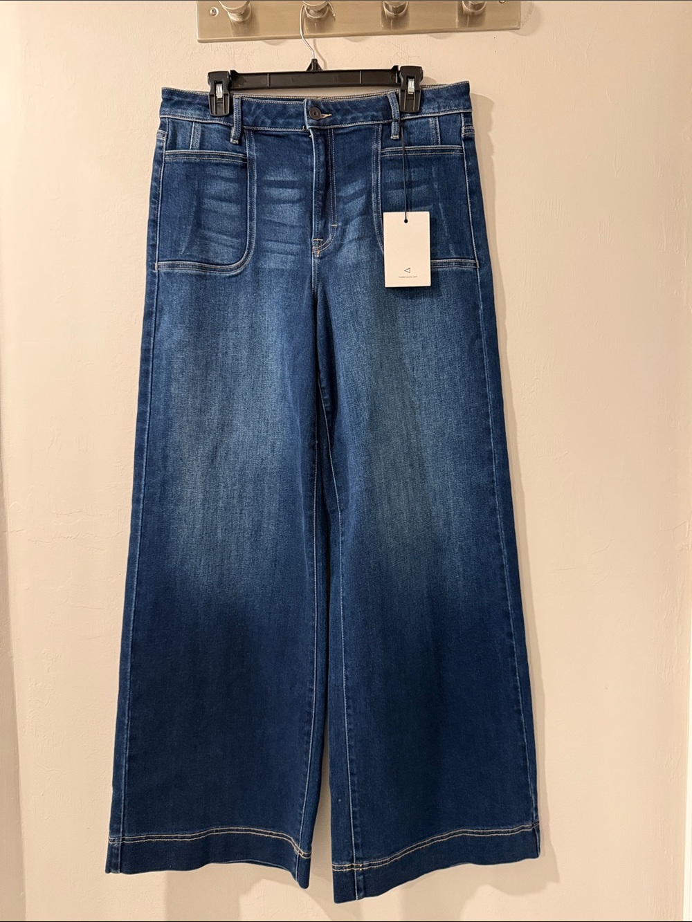 NWT Women’s High Rise Wide Leg Jeans Patch Pocket Medium Wash Retro 31 Denim
